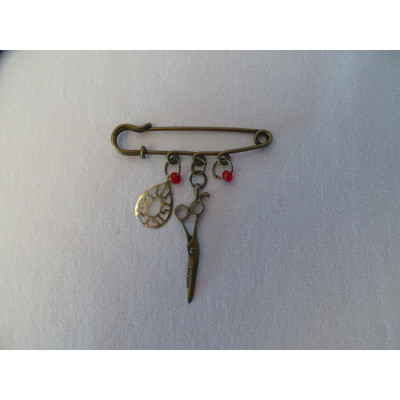 Antique Style Handmade Brooch - HA1043