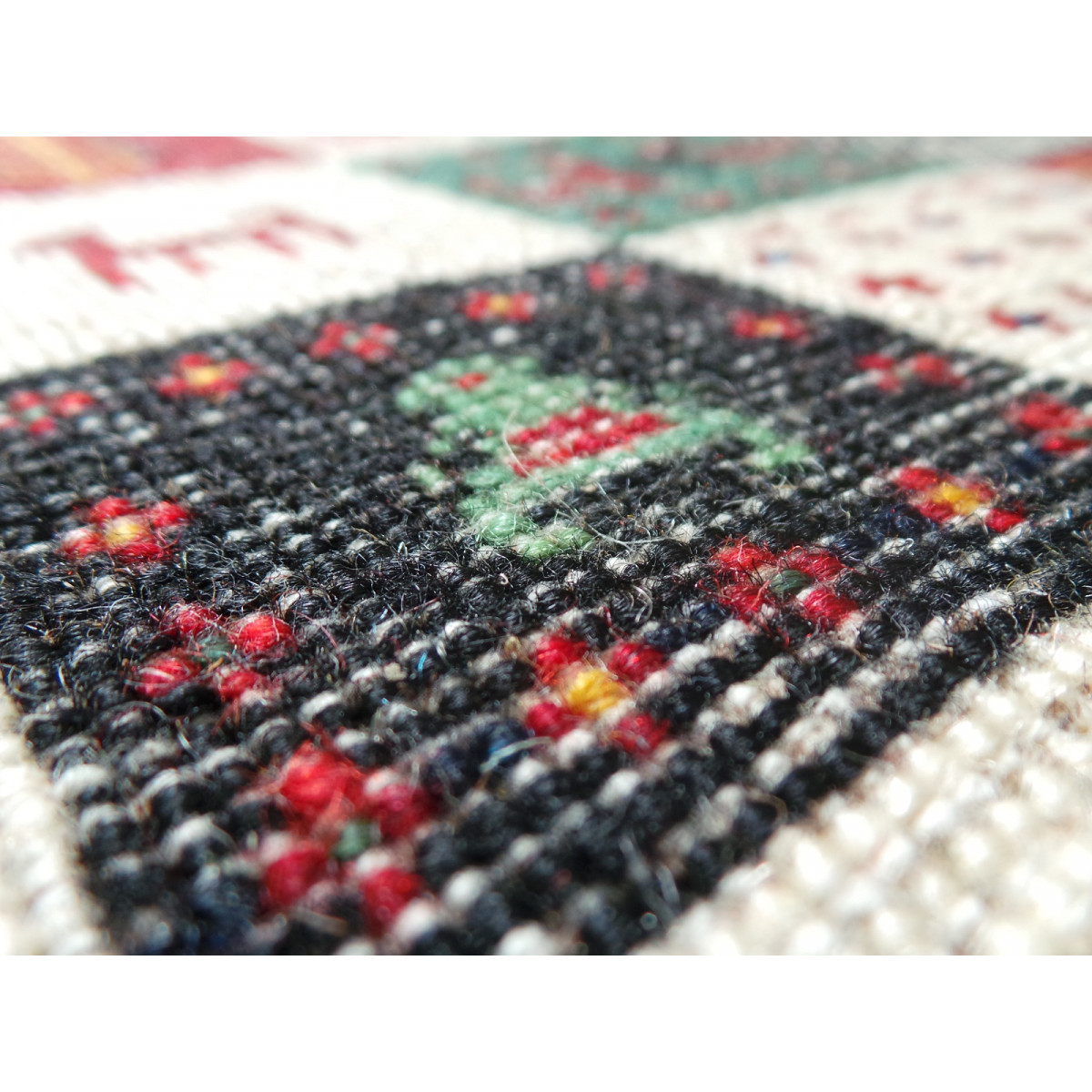 Persian Wool Gabbeh Rug - PRG154-Persian Handicrafts