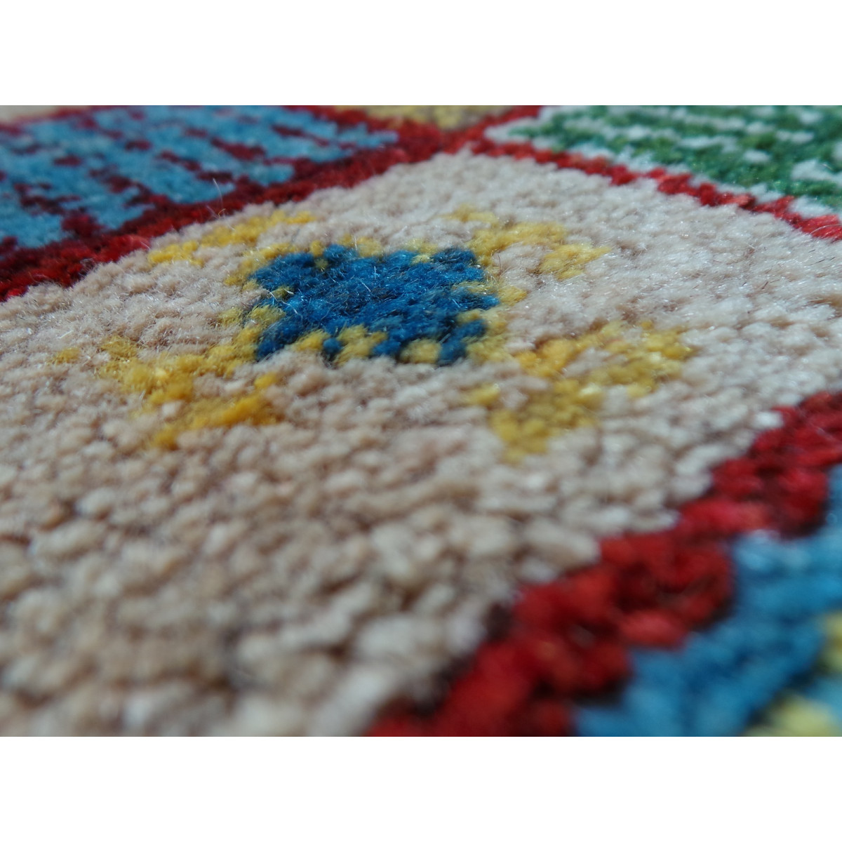 Persian Wool Gabbeh Rug - PRG201-Persian Handicrafts