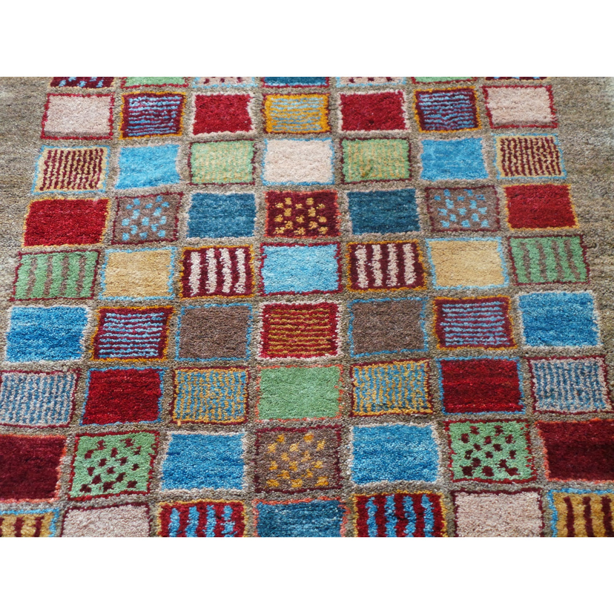 Persian Wool Gabbeh Rug - PRG204-Persian Handicrafts