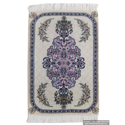 Medallion Design Wool & Cotton Naein Persian Rug  -  RN5012