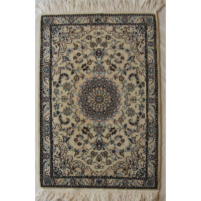 Nain Persian Wool & Silk Rug - PRN1004